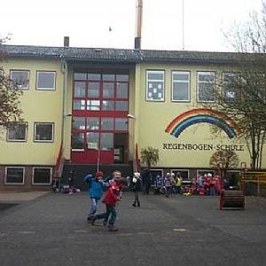 Regenbogenschule_VGott.jpg